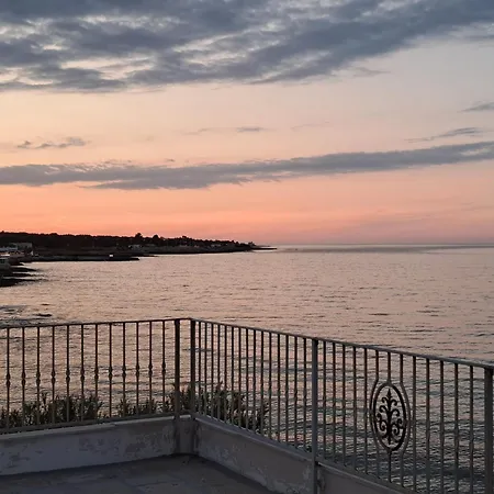 Capitolo Holidays By Maresolepuglia Monopoli